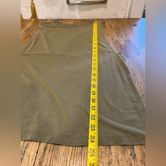 LULULEMON - Olive Green Sleeveless Tank Top (Size 8, Refer to Measurements) - Picture 4 of 8